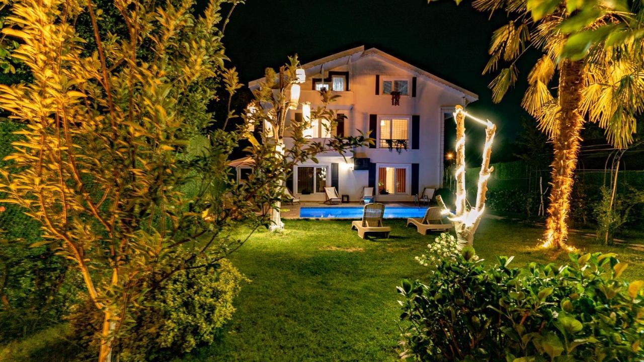 Villa Atlas Muhafazakar Havuzlu, Mustakil Genis Bahceli Sapanca Bagian luar foto